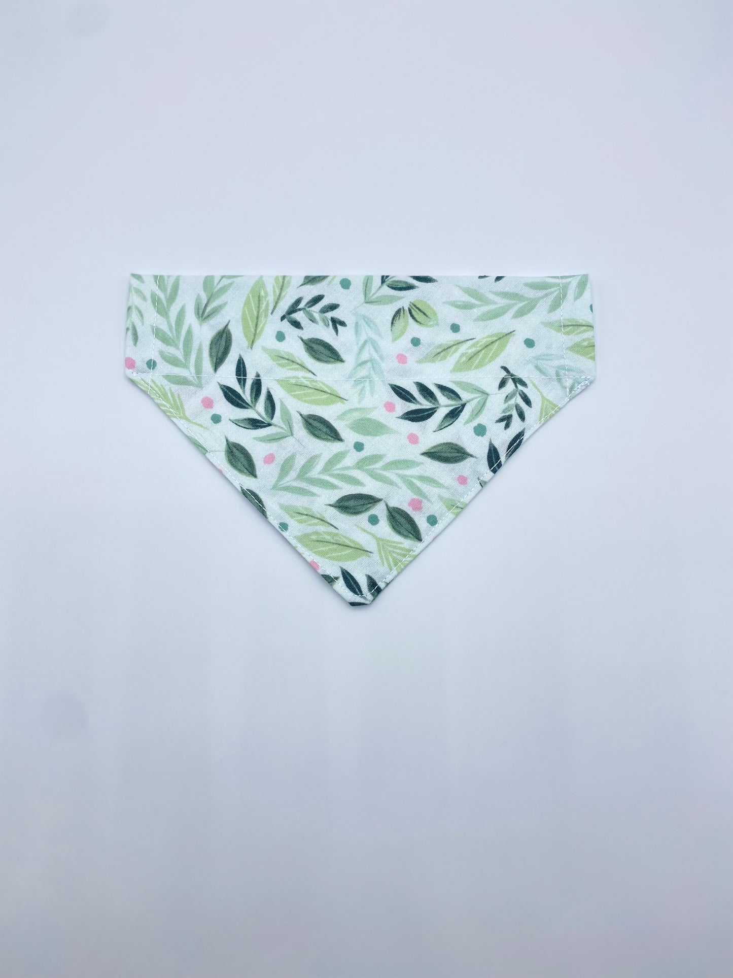 Leafy Over-the-Collar Bandana