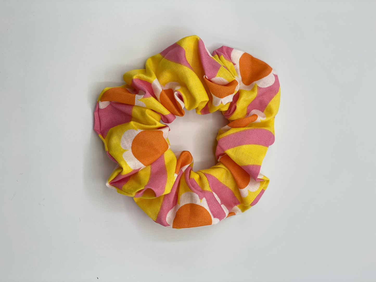 Retro Flower Scrunchie