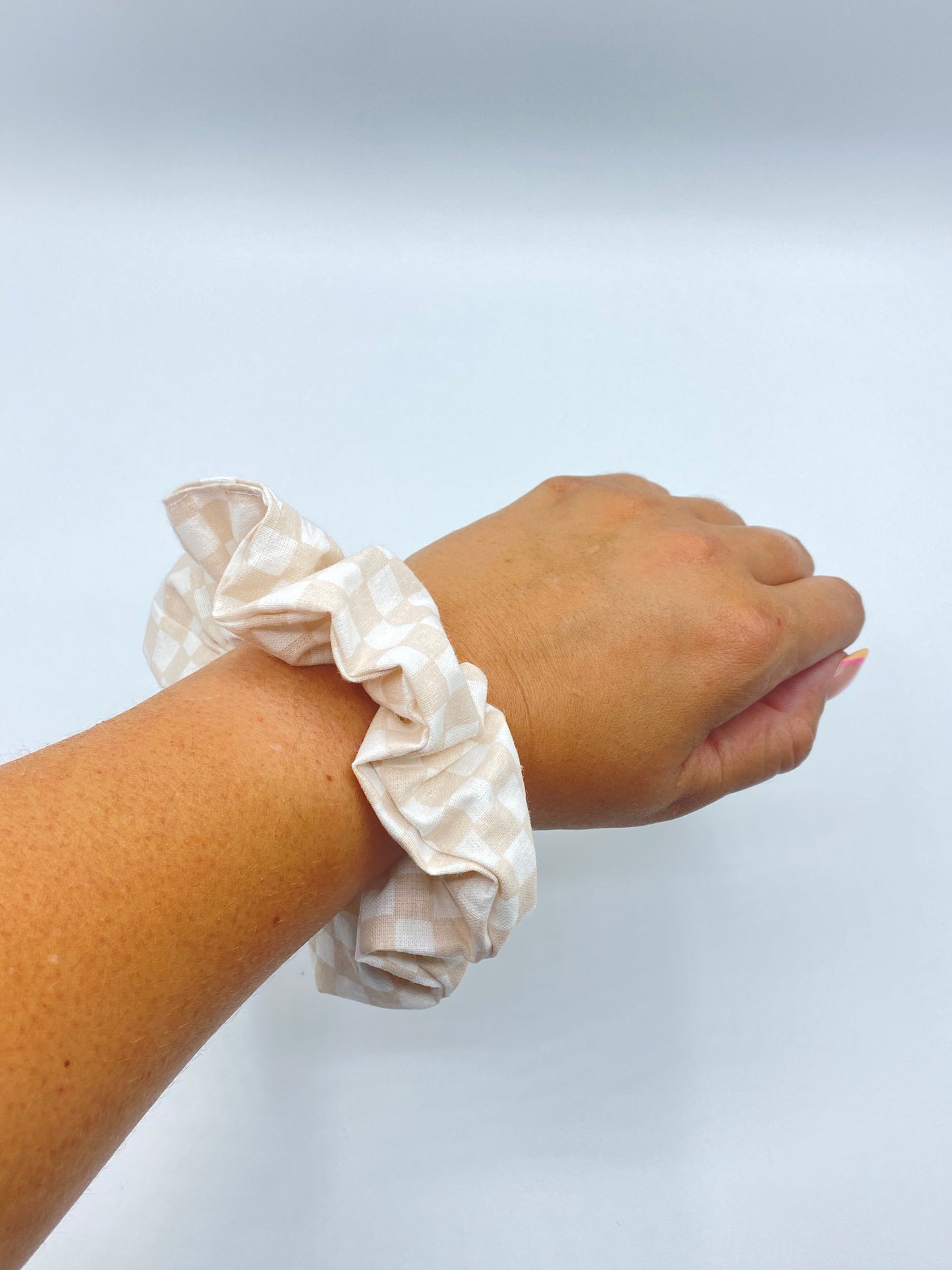 Creme and White Check Scrunchie