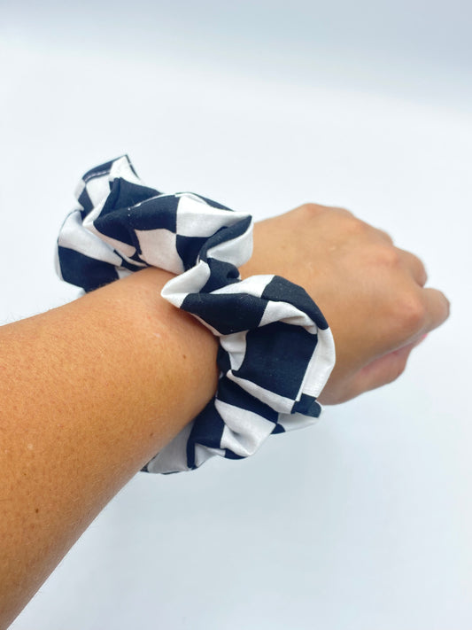 Black and White Check Scrunchie